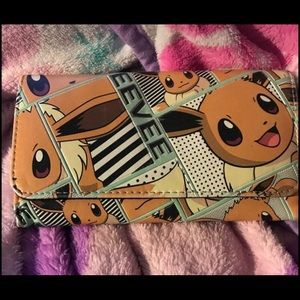 🌹Eevee Trifold Wallet 🌹